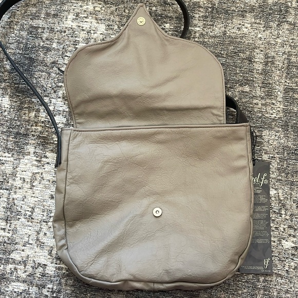 NWT Rachel F recycled leather purse - Picture 3 of 5